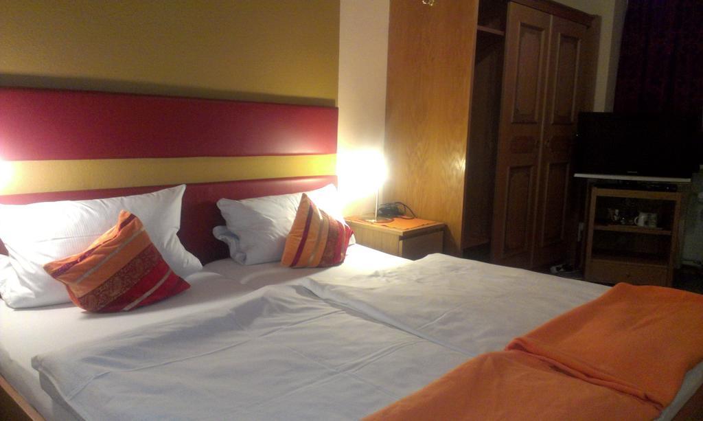 Hotel Zur Post Schönberg Pokój zdjęcie