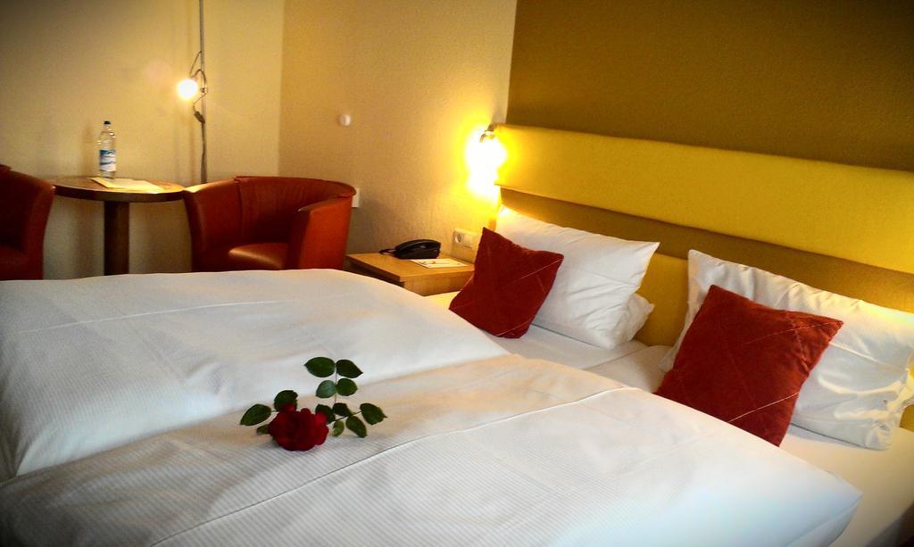 Hotel Zur Post Schönberg Pokój zdjęcie